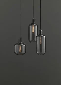 Amp lampa stor, grå-svart
