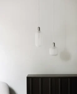 Amp lampa liten, Matt-vit