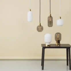 Amp lampa stor, Smoke-mässing