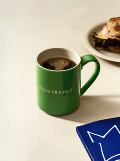 Astrid Lindgren mugg, jag vet en som ska…, Svensk text