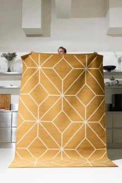 Ayur matta, Masala Yellow-Off White, 270x180 cm