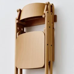 Backflip Chair väggfäste till stol, Golden lackerad bok