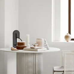 Bauhaus matbord, beige