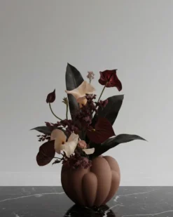 Bloom vas mini, Almond