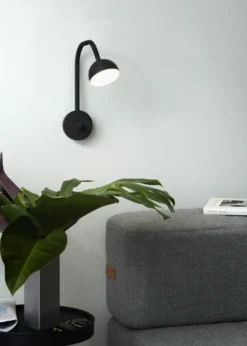 Blush vägglampa, Svart matt