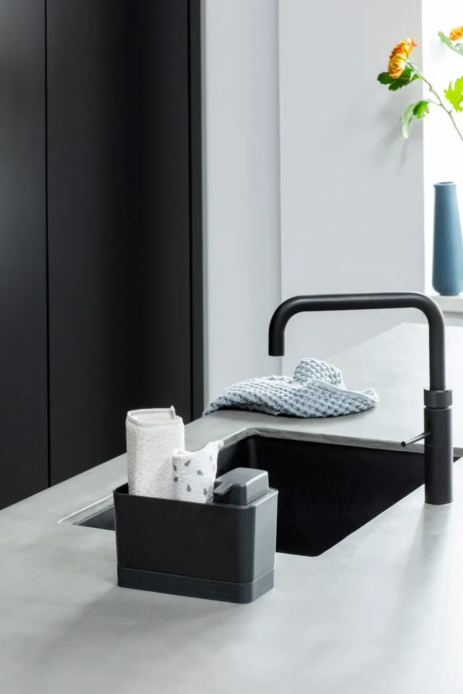 Brabantia diskbänksorganiserare med tvålpump, Mörkgrå