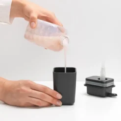 Brabantia tvålpump 11,5 cm, Mörkgrå