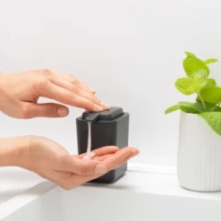 Brabantia tvålpump 11,5 cm, Mörkgrå