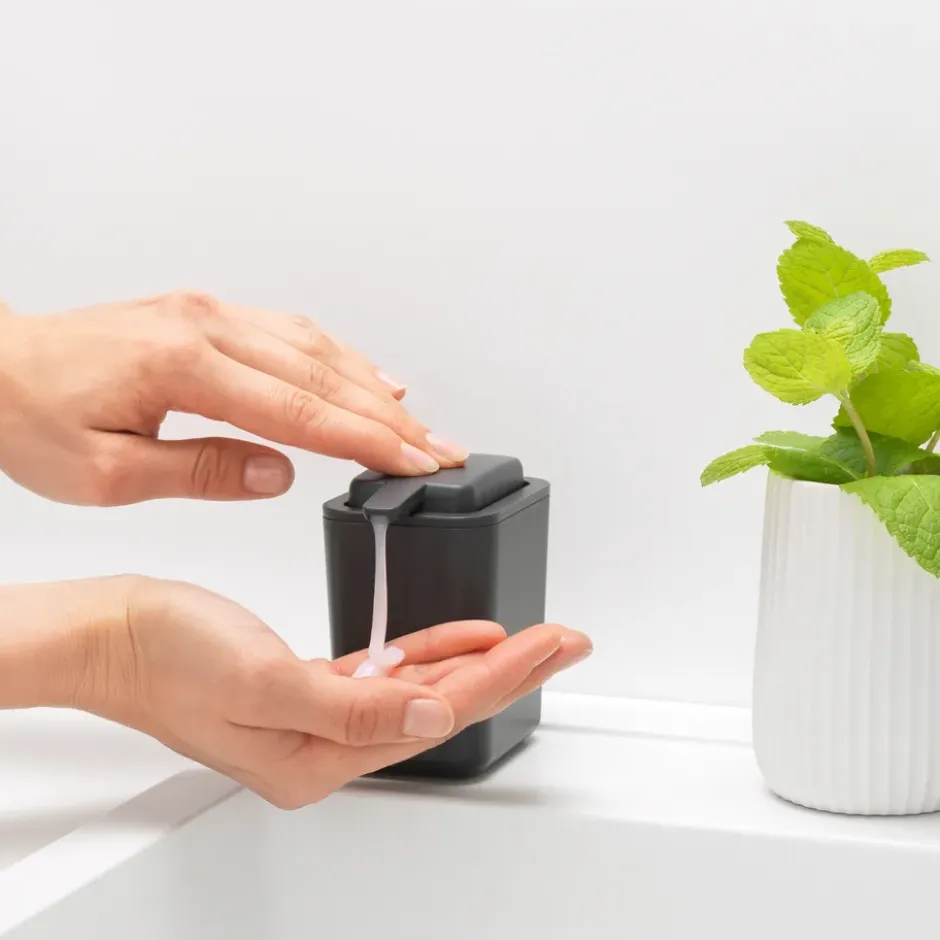Brabantia tvålpump 11,5 cm, Mörkgrå
