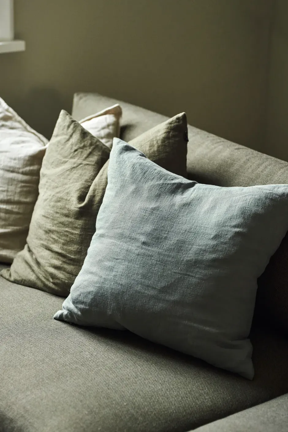 Calm kuddfodral linne 50x50 cm, Smokey Blue