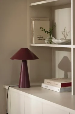 Cannes bordslampa, Burgundy