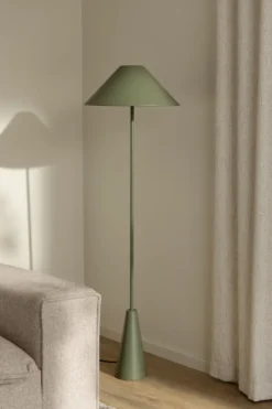 Cannes golvlampa 140 cm, Mossgrön