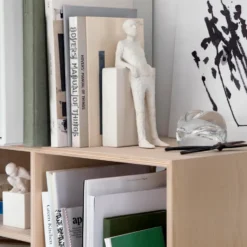 Character skulptur med budskap, The hedonist