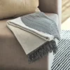 Circles bomullspläd 130x185 cm, Svart