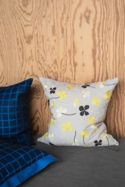 Clover kuddfodral 48x48 cm, Yellow
