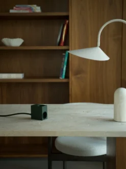 Cuboid+ grenuttag USB-C 30W 2 m, Dark Green