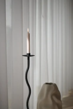 Curved ljusstake 85 cm, Black