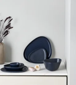 Curve Stoneware serveringsfat 30x35 cm, Navy blue
