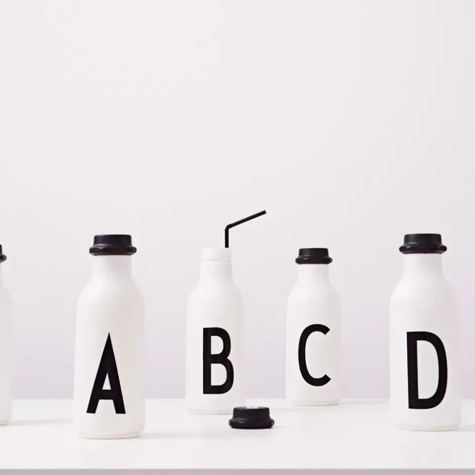 Design Letters drickflaska, F