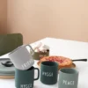 Design Letters favoritkopp 25 cl, Peace-green