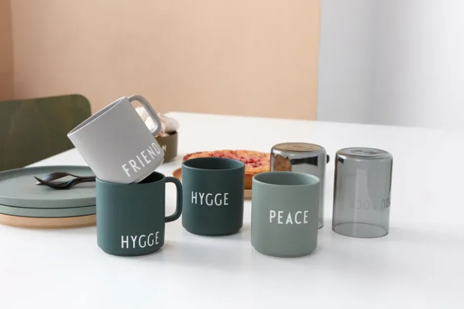 Design Letters favoritkopp 25 cl, Hygge-dark green