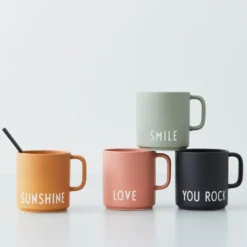 Design Letters favoritkopp med handtag 25 cl, You rock