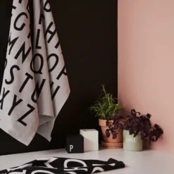 Design Letters kökshandduk 40x60 cm 2-pack, Svart