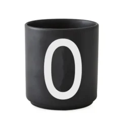 Design Letters kopp svart, O