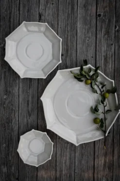 Ernst serveringsfat Ø17 cm, Naturvit