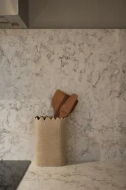 Flowery vas 20 cm, Beige