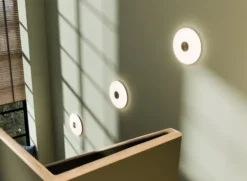 Glint vägglampa Ø36 cm, Opalglas vit
