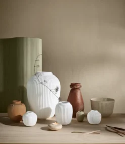 Hammershøi vas stor, vit