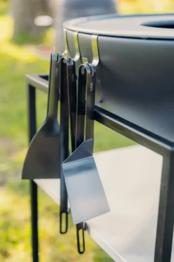 Höfats grillspade, Svart