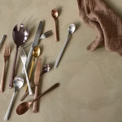 Hune middagsgaffel, Copper hammered