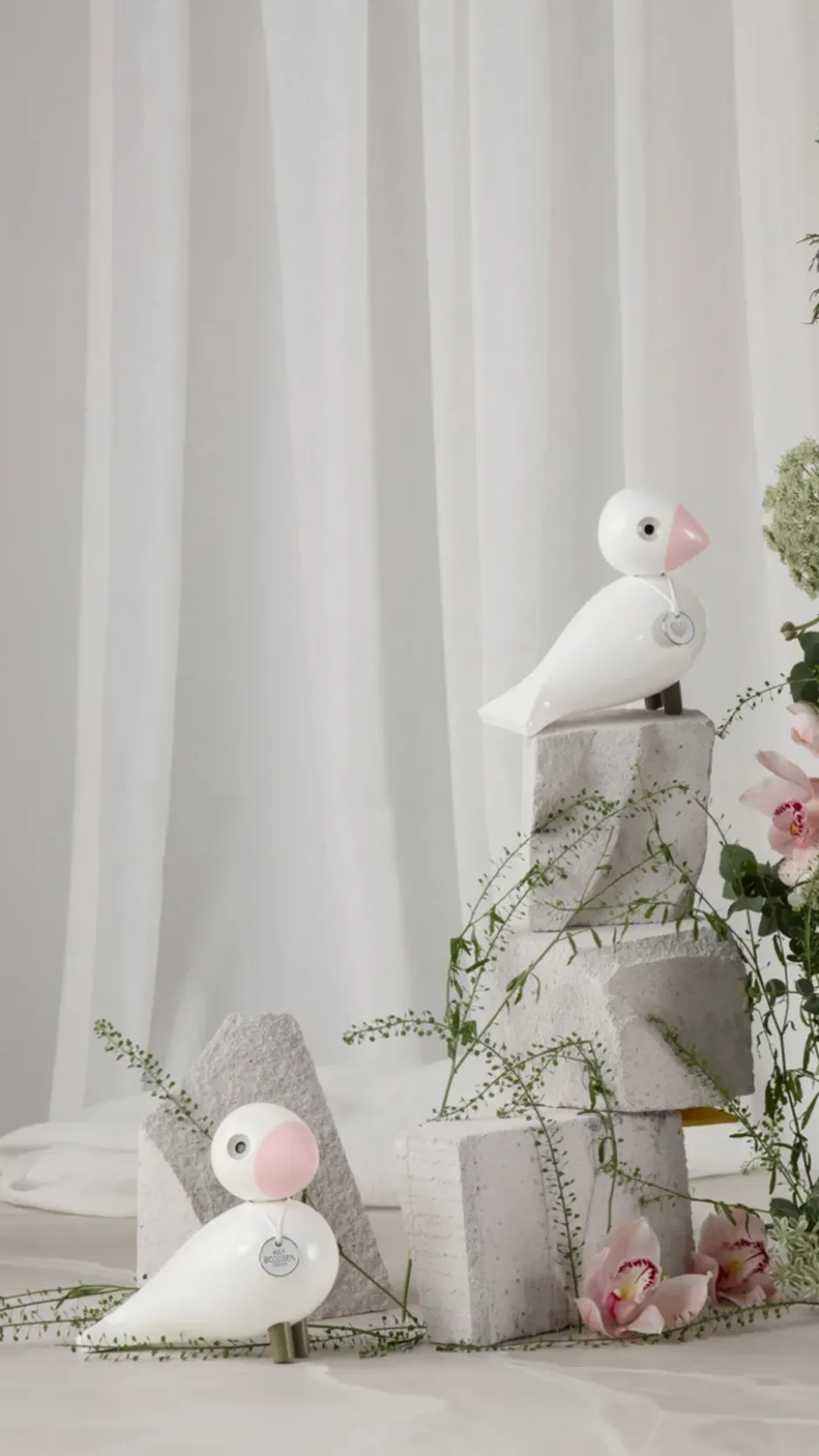 Kay Bojesen sångfågel Love, Vit-rosa