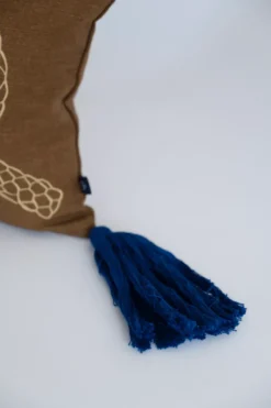 Knop kuddfodral, Brun-guld-blå, 27x40 cm