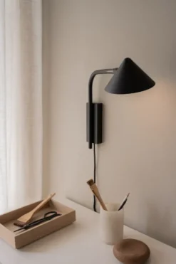 Kuro vägglampa, Black, Ø14x32 cm, wall