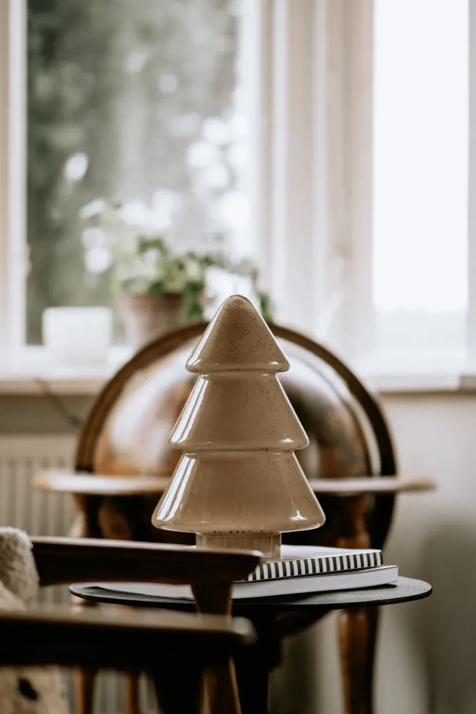 Kvist 20 bordslampa, Beige