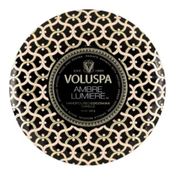 Maison Noir 3-wick Tin doftljus 40 timmar, Ambre Lumiere
