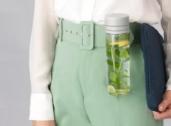 Make & Take vattenflaska med sil 0,5 L, Ljusgrå