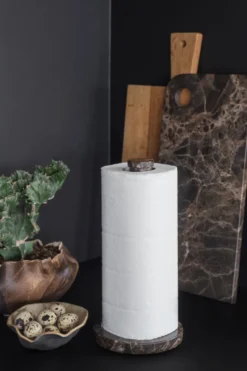 Marble hushållspappershållare, Brown