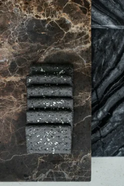 Marble serveringsbricka large 18x38 cm, Black-grey