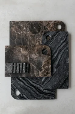 Marble serveringsbricka medium 20x30 cm, Black-grey