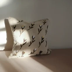 Meadow kuddfodral 48x48 cm, Beige