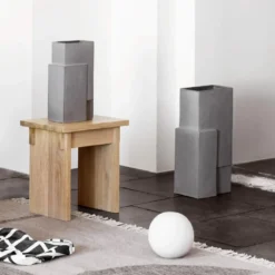 Monolith vas, grey, small