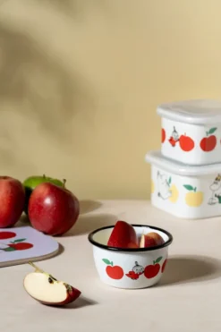 Mumin emaljskål 30 cl, Joyfull Apples-röd