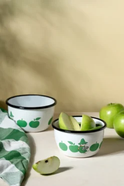 Mumin emaljskål 60 cl, Joyfull Apples