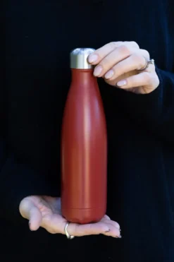 Nils stålflaska 50 cl, Röd Pantone