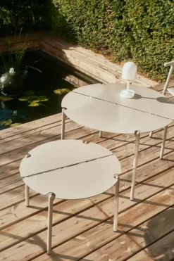 NOVO loungebord Ø70x45 cm, Taupe