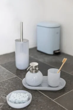 Opal tvålfat, Light blue